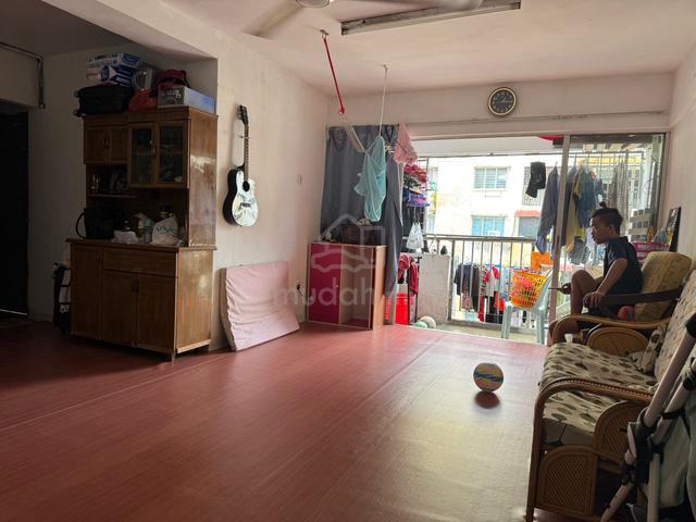 Taman Miharja Apartment (LRT Miharja) 1
