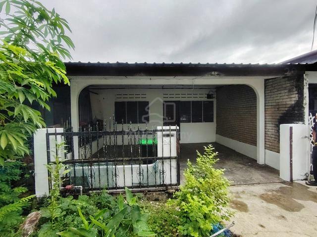 OPEN FACING🔥BELOW MARKET🔥 Teres Setingkat @ Taman Utama(Mergong) 1