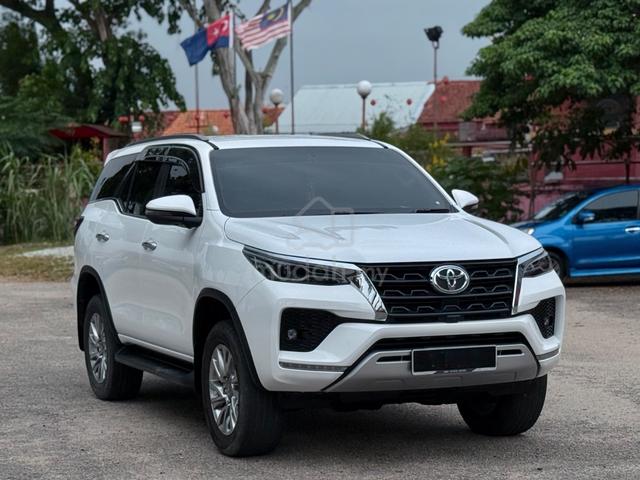 2022 Toyota FORTUNER SRZ 2.7L (ZERO DEPOSIT APPLY) - 1
