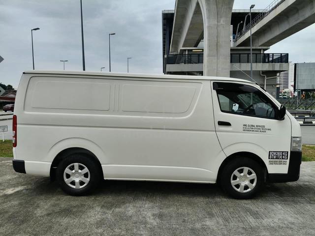 2024 Toyota Hiace 3.0 (M) Panel Van Diesel Engine - 3