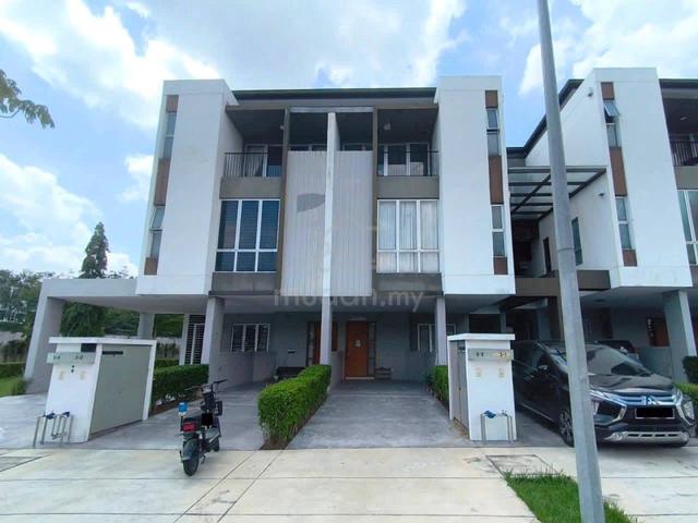 cheap townhouse tropicana heights kajang 1