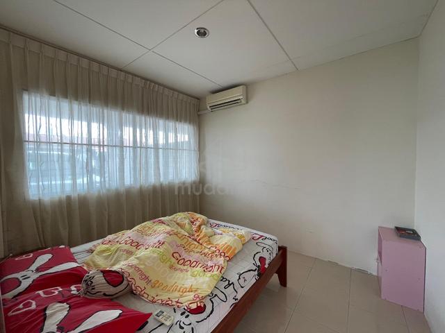 Taman High Park Batu 11 Padawan Single Storey Corner Terrace For Sale 