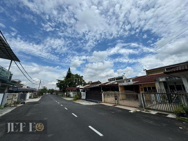 Palm Groove Klang Corner Unit 2 Storey 1