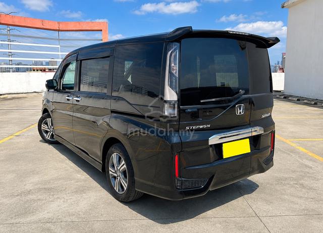 Honda STEPWAGON 2.0 HYBRID SPADA (A) 5 YR WARRANTY - 5