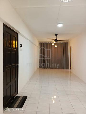 Anggerik Apartment (Taman Bunga Raya) 1