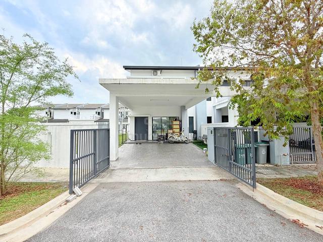 Double Storey Terrace CORNER LOT, Woodbury Residency, Mahkota Hills 1