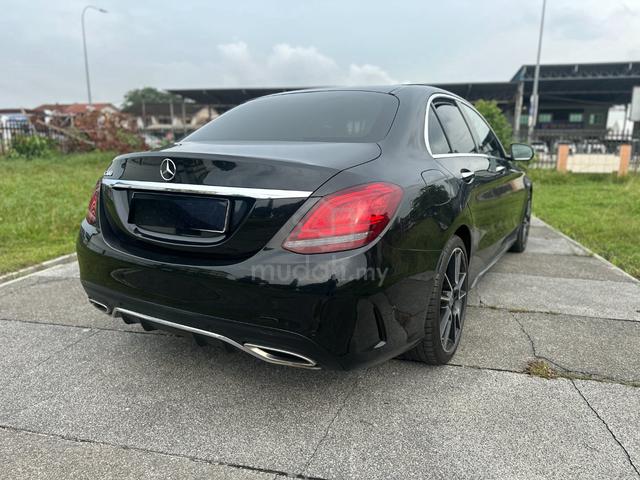2018 Mercedes Benz C300 AMG - 2