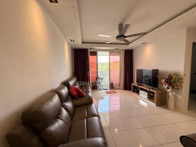 Puncak Gloxinia 1