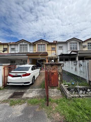 20' x 70' Double Storey Jln Putra Bahagia, Putra Heights, Subang Jaya 1