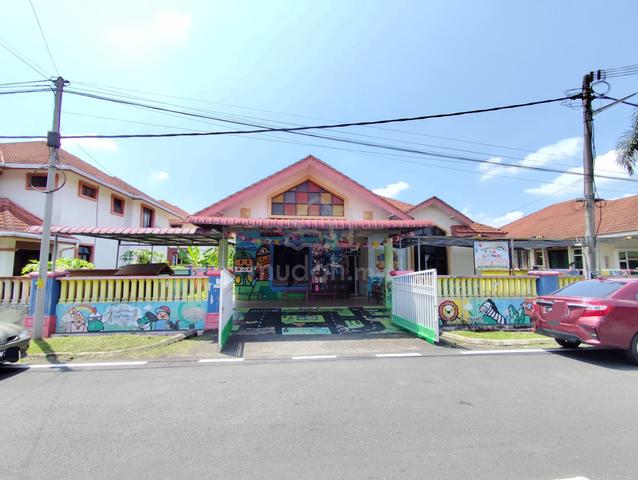 BANGLO Taman Yayasan, Segamat (Dekat Petronas Gas Berhad) 1