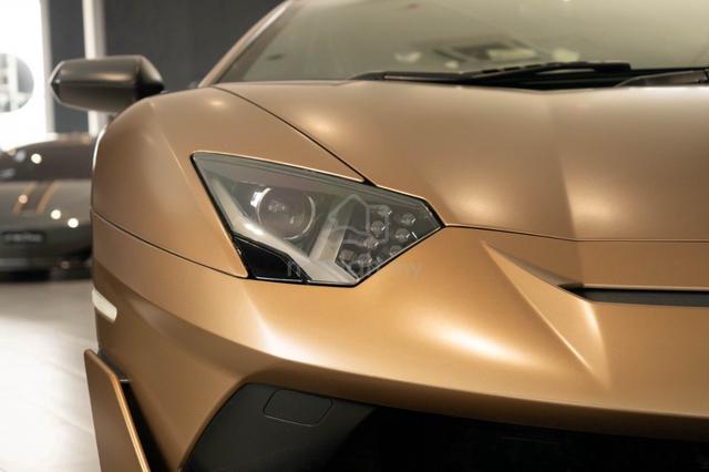 Lamborghini Aventador Svj 2020 Bronzo Serse Unreg - 4