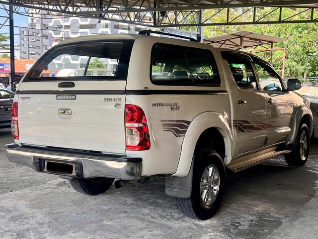 2014 Toyota HILUX 2.5 G VNT (A) - 3