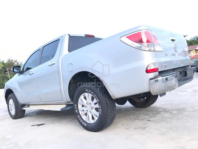 Mazda BT-50 2.2 XLT 4WD(A)LEATHER SEAT/LUXURY SPEC - 4