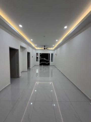 Jalan Merah 1Stry Fully Renovated Taman Pelangi 1