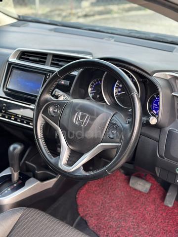 2017 Honda JAZZ 1.5 V MY2014 (A) - 4