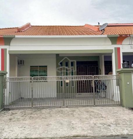 Single Storey Intermediate House for Sale at Palm Villa Miri 1