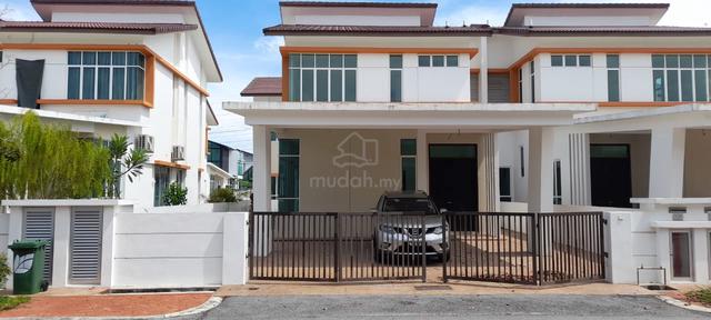 Guarded 2 Storey Semi D at Hijauan Valdor 1