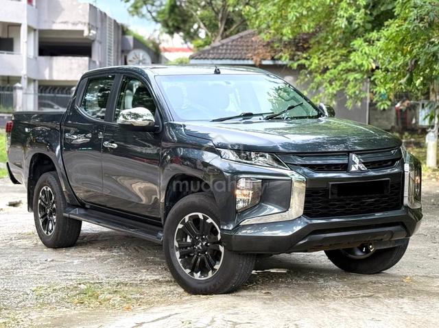 2020 Mitsubishi TRITON 2.4 VGT PREMIUM(A)ONE OWNER - 1