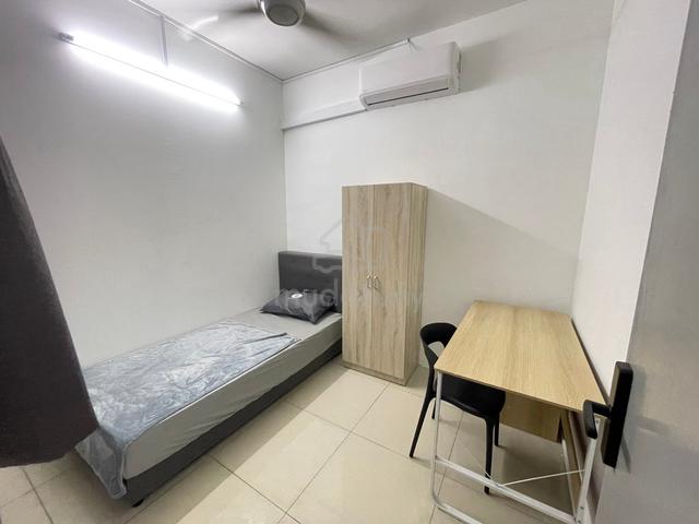 【New Renovated】Platinum Lake PV15 Single Aircon Room, Setapak 1