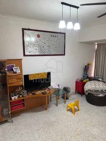Terrace house 2.5 story Greenlane near Penang Bridge, Usm,rates and 1