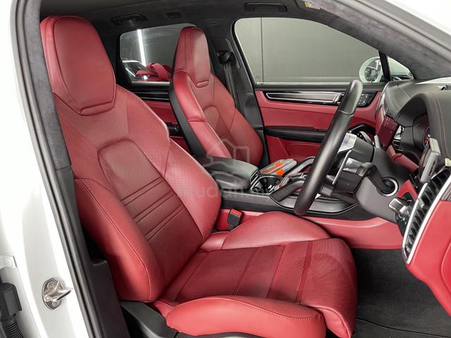 2022 Porsche CAYENNE GTS V8 4.0L (A) - 5