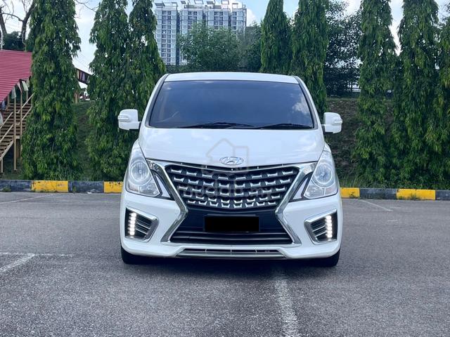 2018 Hyundai GRAND STAREX 2.5 ROYALE PREMIUM (A) - 3
