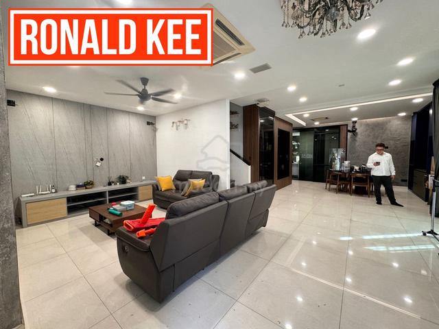 [3.5 STY] BUKIT JAMBUL 3571sf SEMI-D FREEHOLD RENOVATED  1