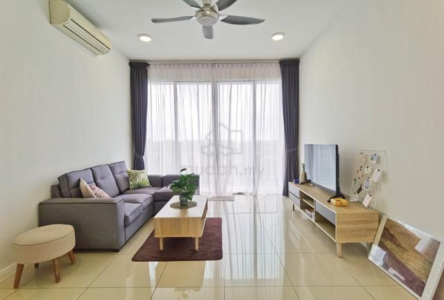 The WaterEdge Apartments @ Senibong Cove 1