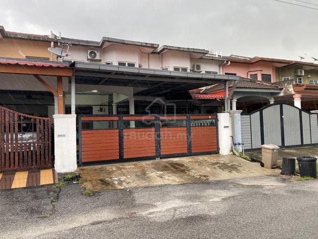 Huge 2-Storey Terrace Taman Kajang Mewah near MRT station, Kajang 1