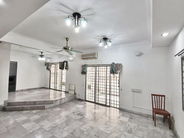 2 Storey Semi-D Bandar Country Homes Rawang Desa 2 Opposite Pasar 1