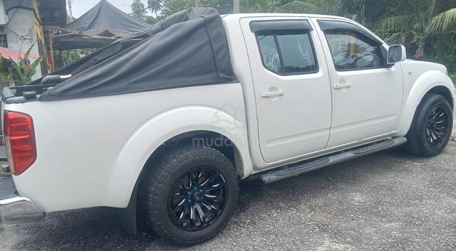 2014 Nissan NAVARA 2.5 COMFORT (A) - 1