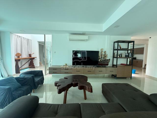 Nice Fully Furnished Bungalow Kajang For Rent 1