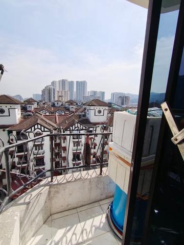 Vista Condominium 1