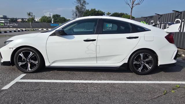 2018 Honda CIVIC 1.5 TC (A) - 4