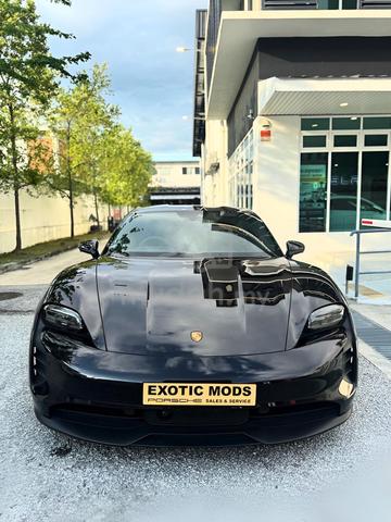 Porsche Taycan GTS 2022 With Porsche ID | Low Mil - 2