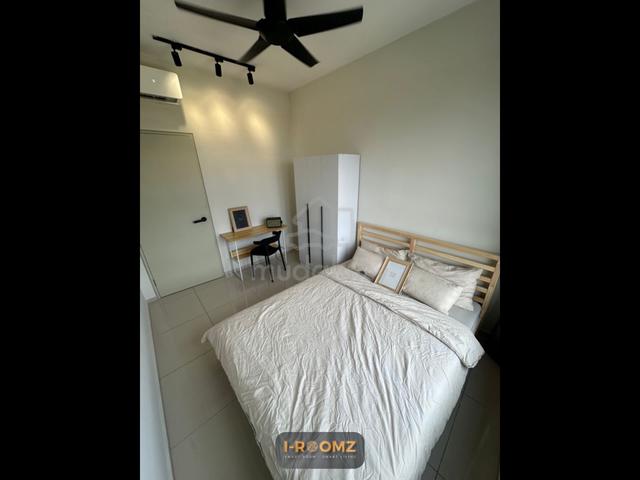 Seiring Residence Book Room Now April Promo Middle Room Low Deposit 1