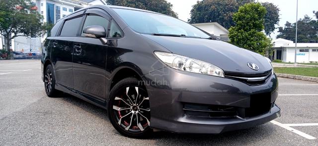 2013 Toyota WISH 1.8 ZGE20G FACELIFT (A) FULLOAN - 2