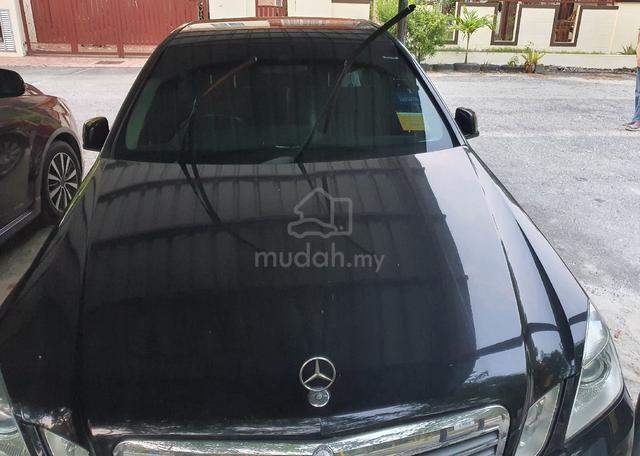 2012 Mercedes Benz E200 CGI BlueEFCY - 4