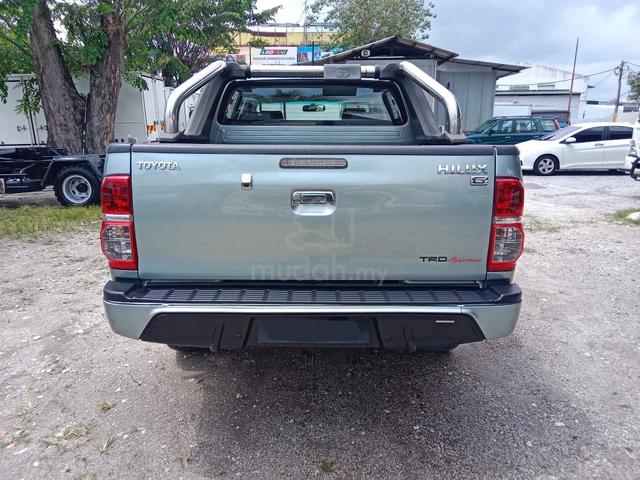 2016 Toyota HILUX Double Cab 2.5 G AT TRD SPORTIVO - 4