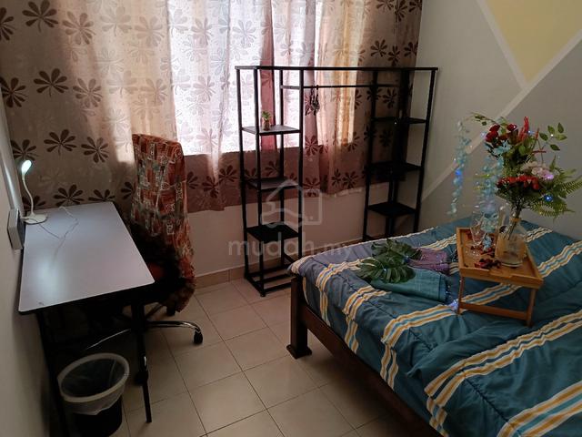 Room Rental at Koi Tropika @ Puchong 1