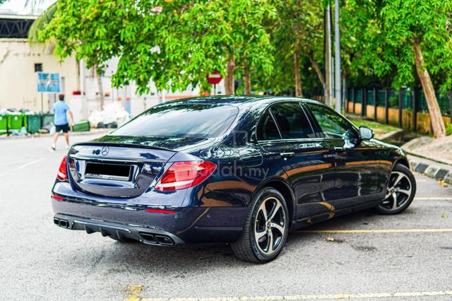 Mercedes Benz E200 Facelift Ambient Light LowMile - 2