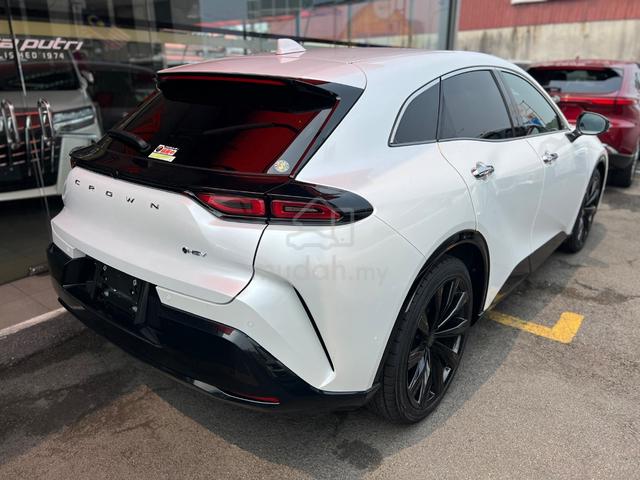 YEAR END PROMOTION 2024 Toyota CROWN 2.5 SPORT Z - 4
