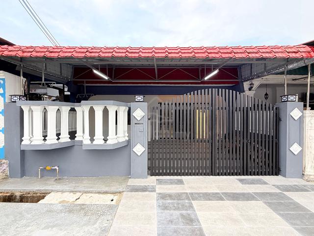 RENOVATED 1 Storey Taman Sri Skudai | FREEHOLD | 22x70 1