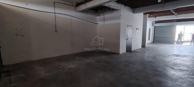 Taman Daya Shop For Rent @ Jalan Nipah , Only Ground Floor 1