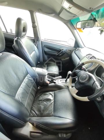 2002 Toyota RAV4 2.0 SPORTY (A) - 5