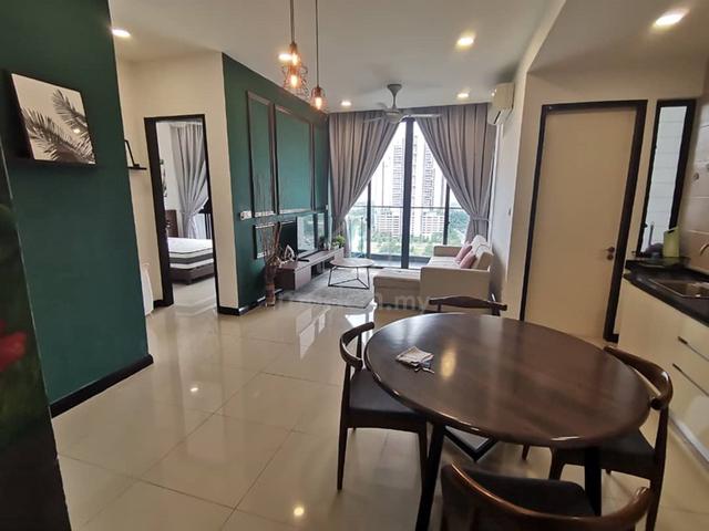D' Pristine @ Medini 1