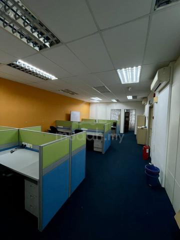 Office Space 10 Boulevard Business Centre @ Kayu Ara for RENT!!! 1
