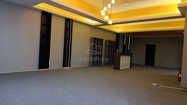 First Floor Intermediate Shoplot @ Kuching City Mall Commercial Centre 1