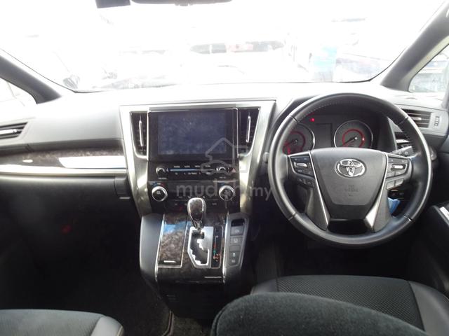2021 Toyota ALPHARD 2.5 S TYPE GOLD II (A) F. LOAN - 5