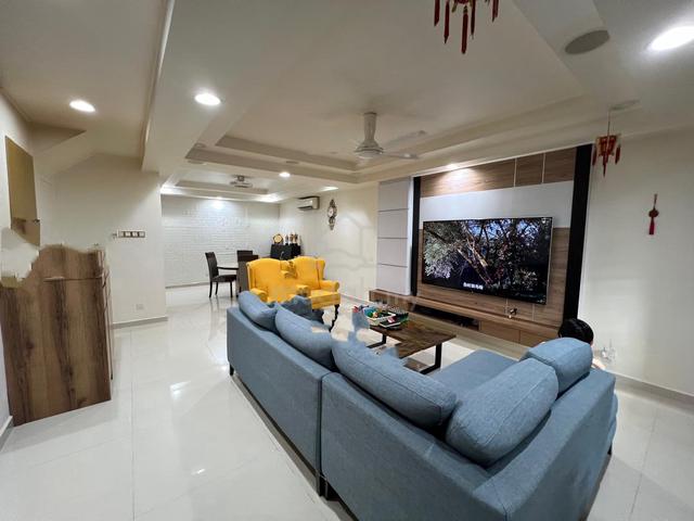 [Gated Guarded Renovated] Double Storey Bukit Rimau Kota Kemunin 1